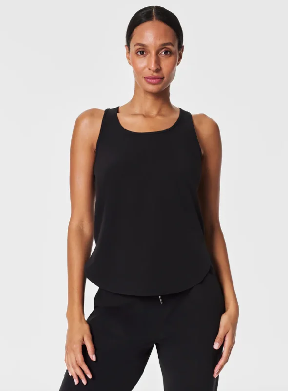 SPANX On the Move Curved Hem Tank